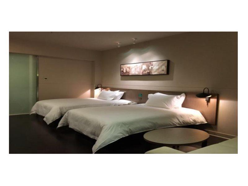 Jinjiang Inn Select Wuwei Railway Station Экстерьер фото