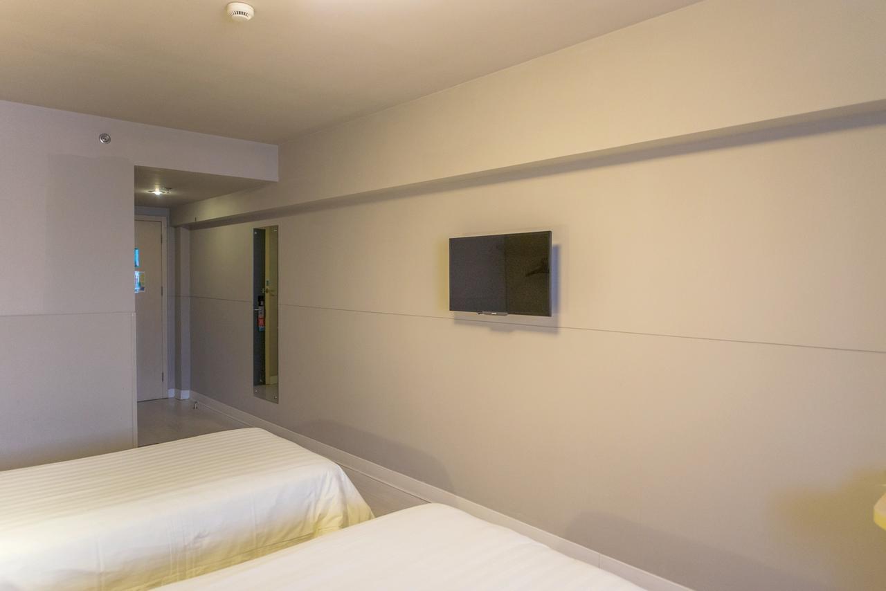Jinjiang Inn Select Wuwei Railway Station Экстерьер фото