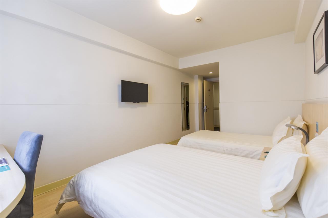 Jinjiang Inn Select Wuwei Railway Station Экстерьер фото